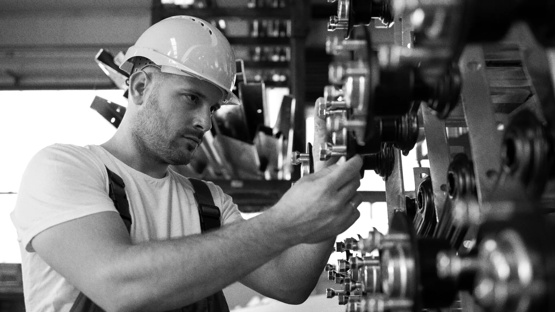 Разработка сайта для завода по продаже оборудования в Зуевке